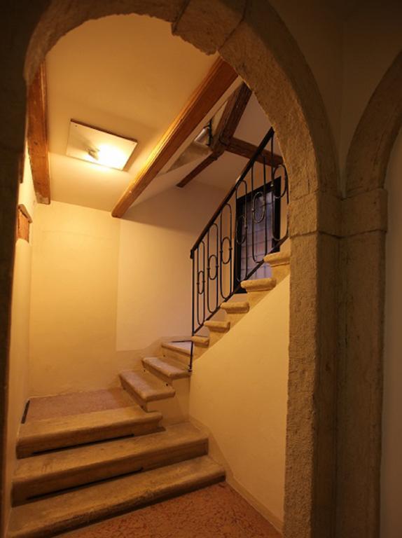 Residenza Cardo Massimo Hotell Verona Exteriör bild